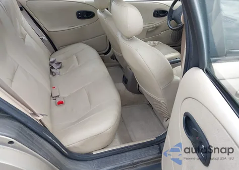 1997 Saturn Sl Sl2 z USA, uszkodzony, nr VIN 1G8ZK5277VZ372702